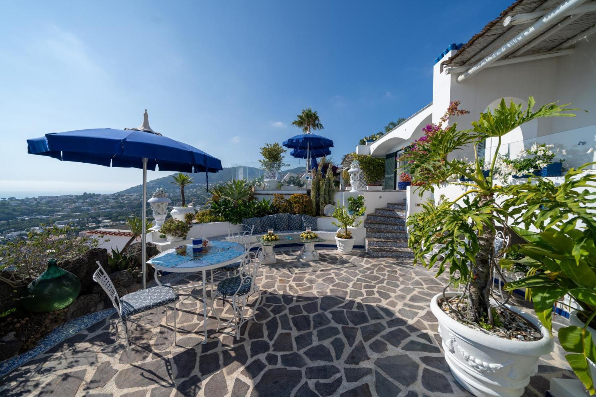 Relais Bijoux Ischia Bed & Breakfast Екстериор снимка