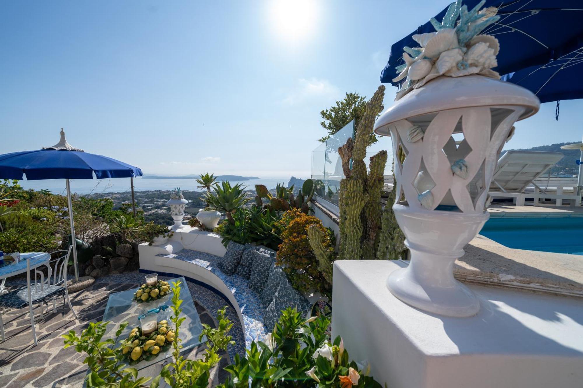 Relais Bijoux Ischia Bed & Breakfast Екстериор снимка