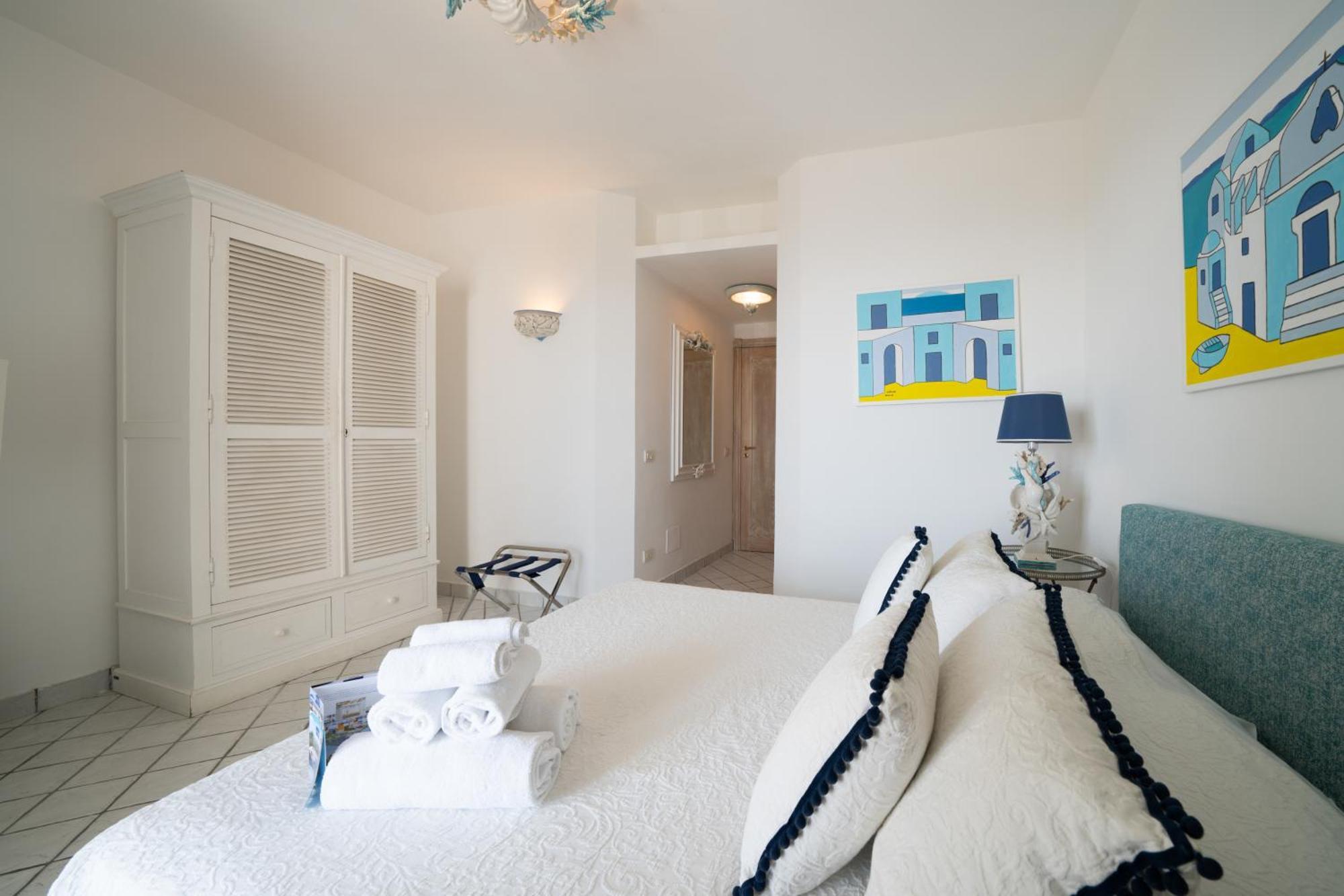 Relais Bijoux Ischia Bed & Breakfast Екстериор снимка